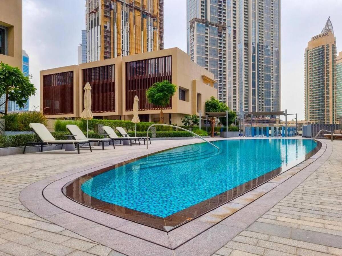 White Sage - Modern And Unique Apartment With Fountain Views Dubai Bagian luar foto